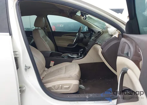 2013 Buick Regal Turbo - Premium 2 из США, поврежденный, VIN 2G4GT5GV3D9120516